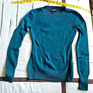 Express Green Sweater XS form fitting